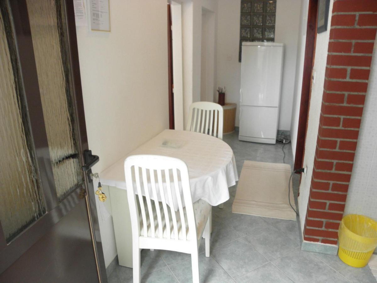 Apartments Neda - 5 M From Sea Lukovo Šugarje 외부 사진